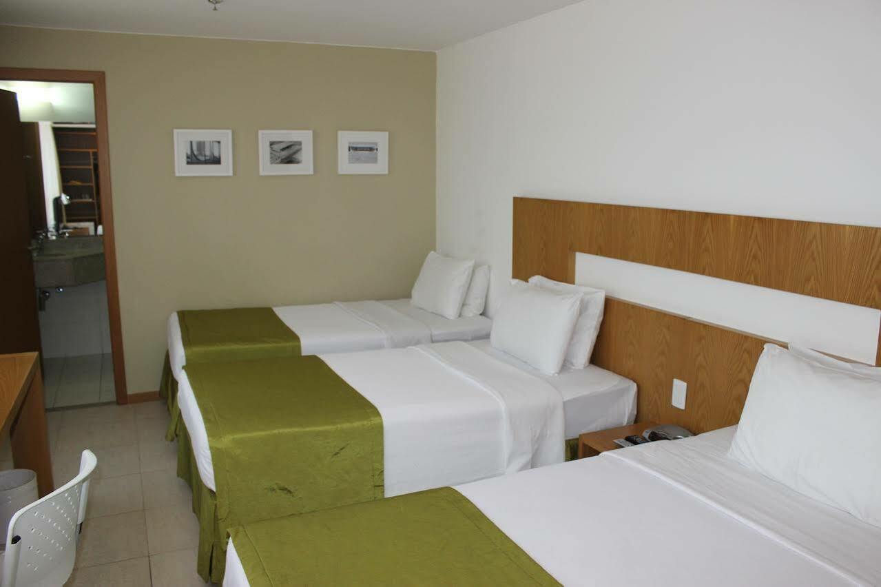 Hotel Naoum 4*