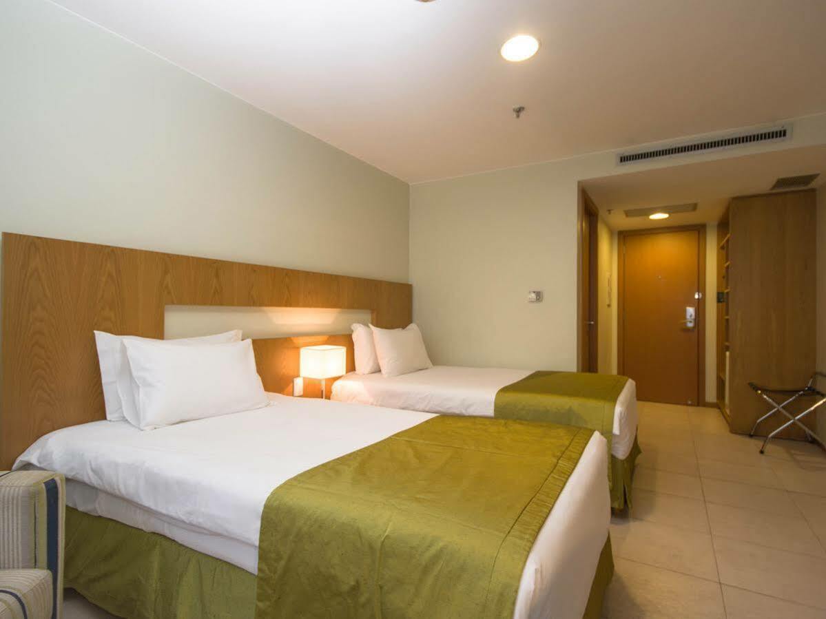 Naoum Hotel 4*
